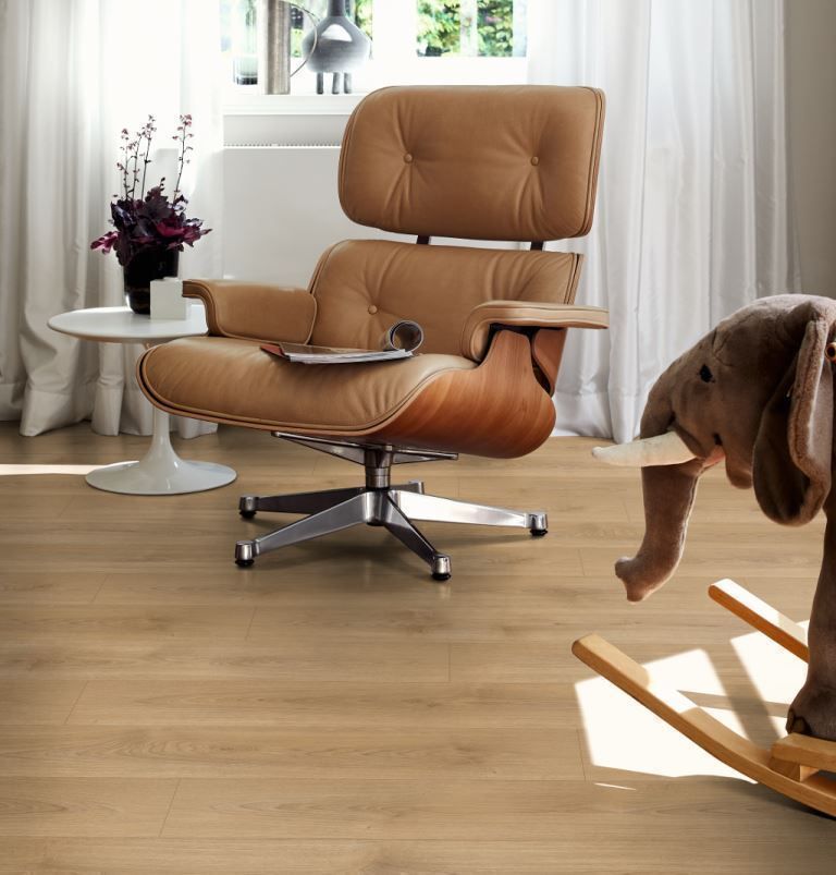 Ламинат Egger NatureSense 8/32 Classic 4V EL2158 Дуб Норд светло-коричневый