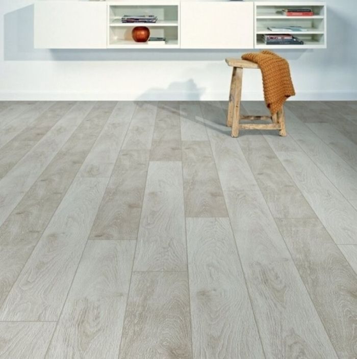Ламинат Balterio Excellent 4V WIDE GYDRO 00692 Дуб сірий гірський