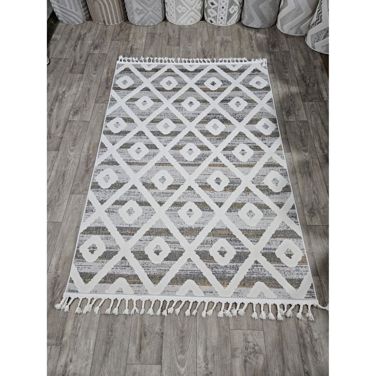 Ковёр Greencarpet Dolche 3299A BEIGE / CREAM
