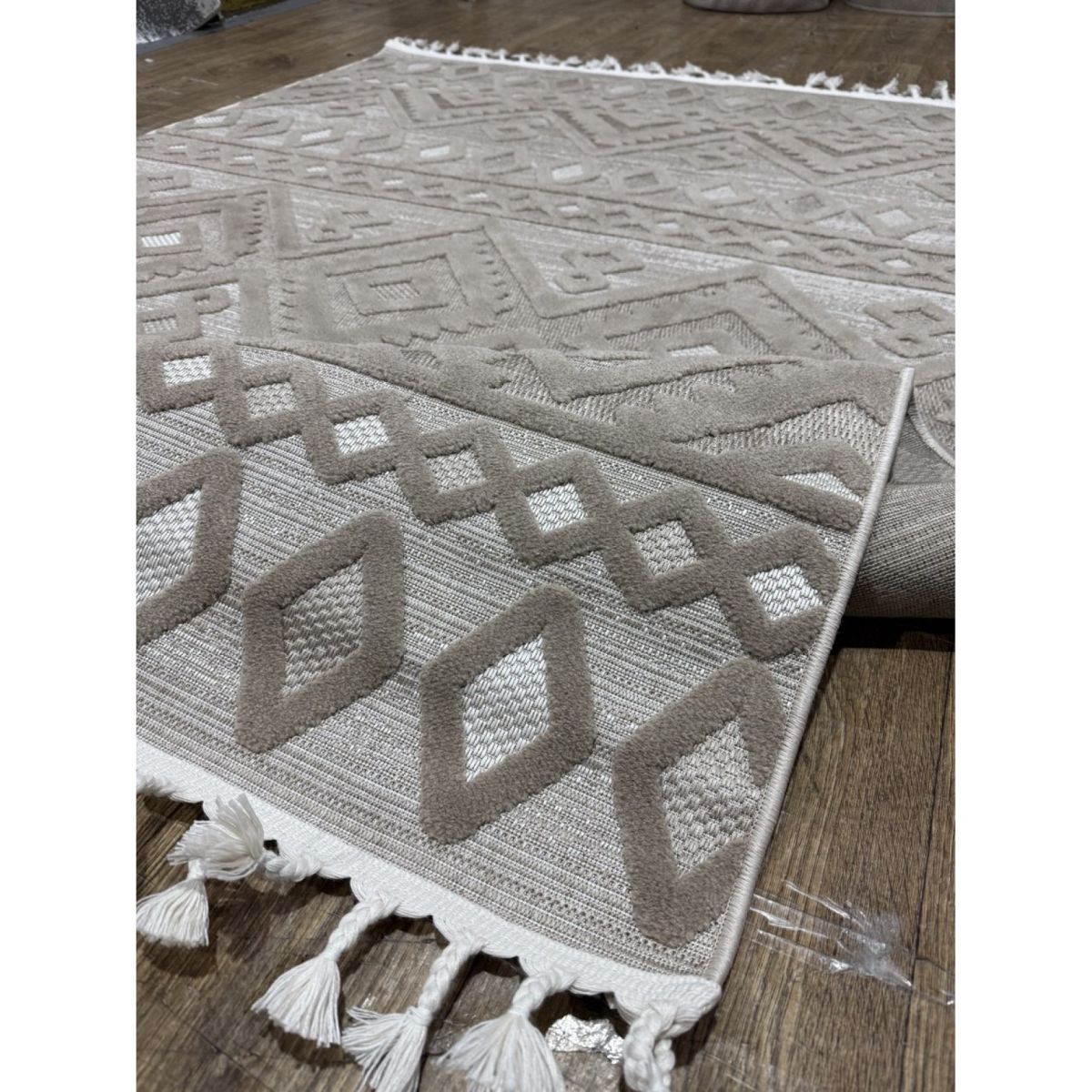 Ковёр Greencarpet Dolche 4198A CREAM / VIZON
