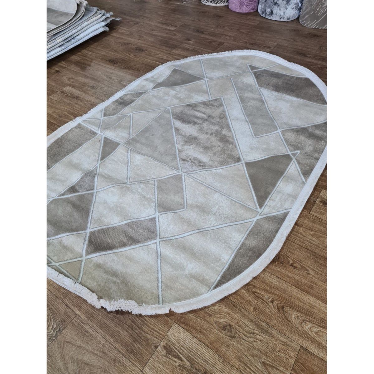 Ковёр Greencarpet Lumy 0179LB L. BEIGE / CREAM