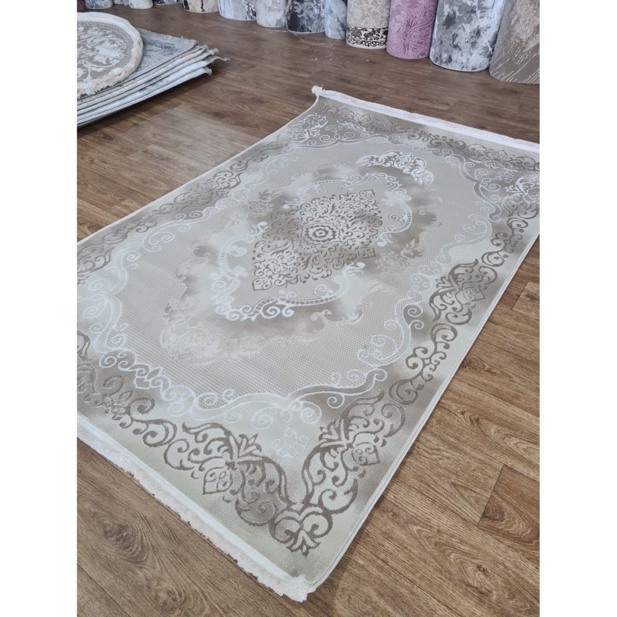 Ковёр Greencarpet Lumy 0AT86B POLY. IVORY / BEIGE