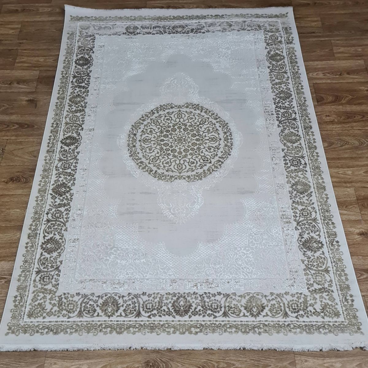 Ковёр Greencarpet Mahal 04179A CREM