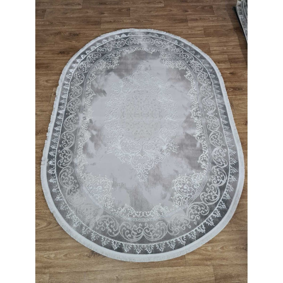Ковёр Greencarpet Odessa 0102SA C.POLY.L.GREY/C.POL