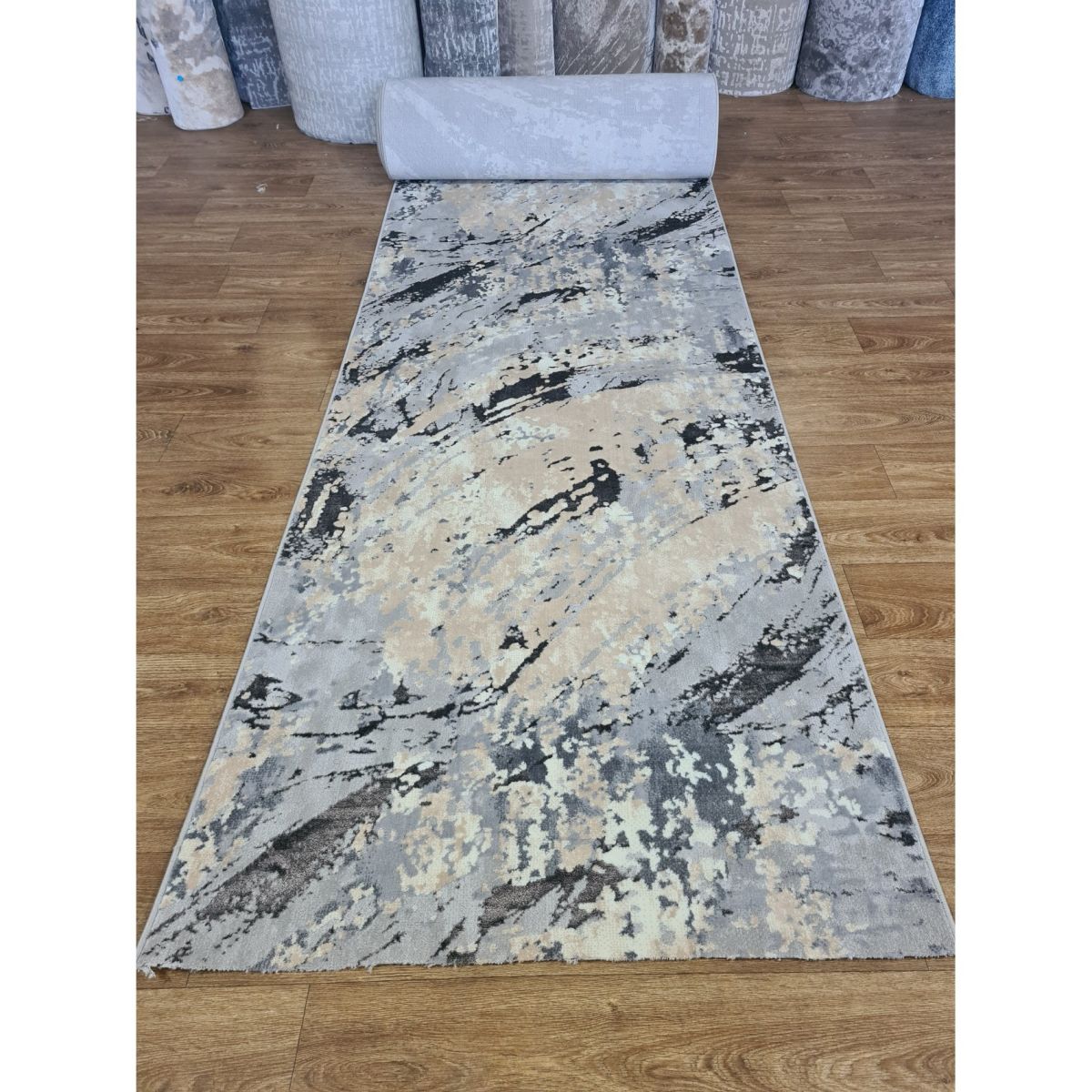 Килимова доріжка Greencarpet Moda 4576 BEIGE / L.GREY