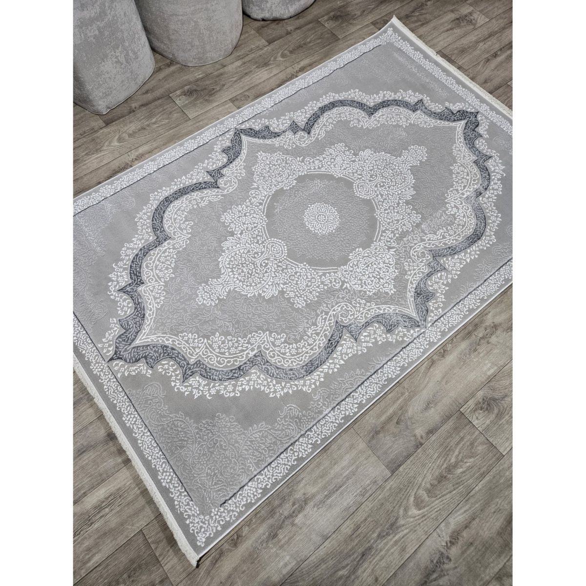 Ковёр Greencarpet MONOX T064B CREAM / SILVER