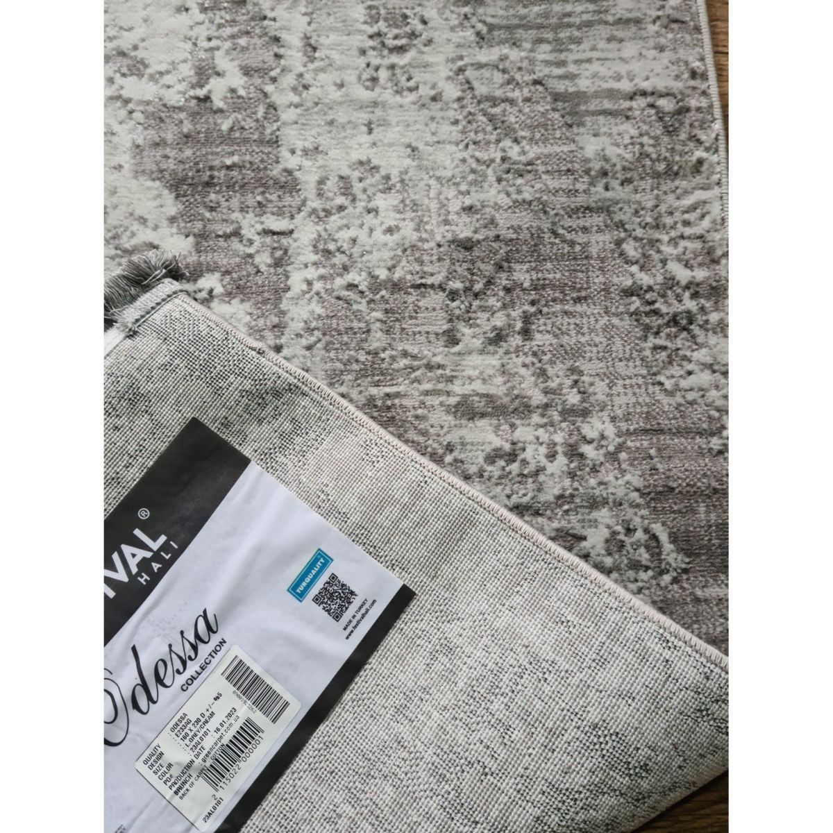 Ковёр Greencarpet Odessa E233AG C.POLY.L.GREY/CREAM