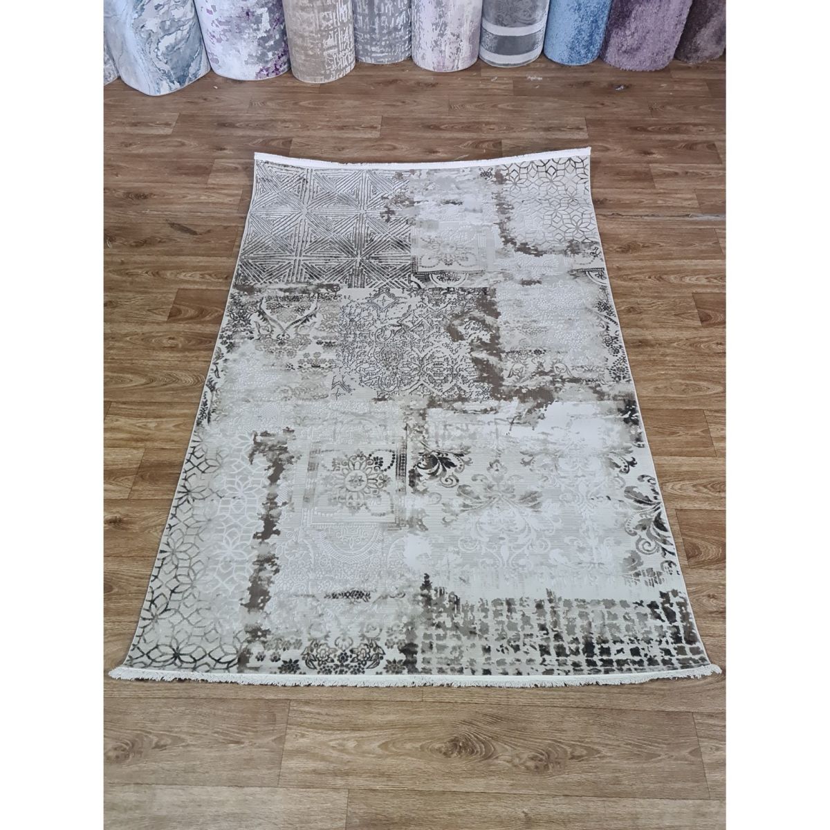 Ковёр Greencarpet Imparator 04422B CREAM / BEIGE