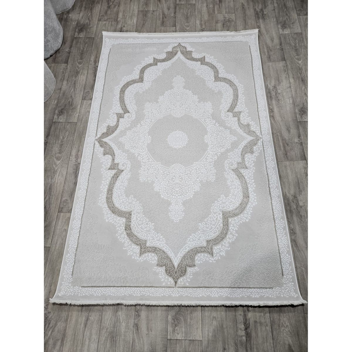 Килим Greencarpet MONOX T064B CREAM / CREAM