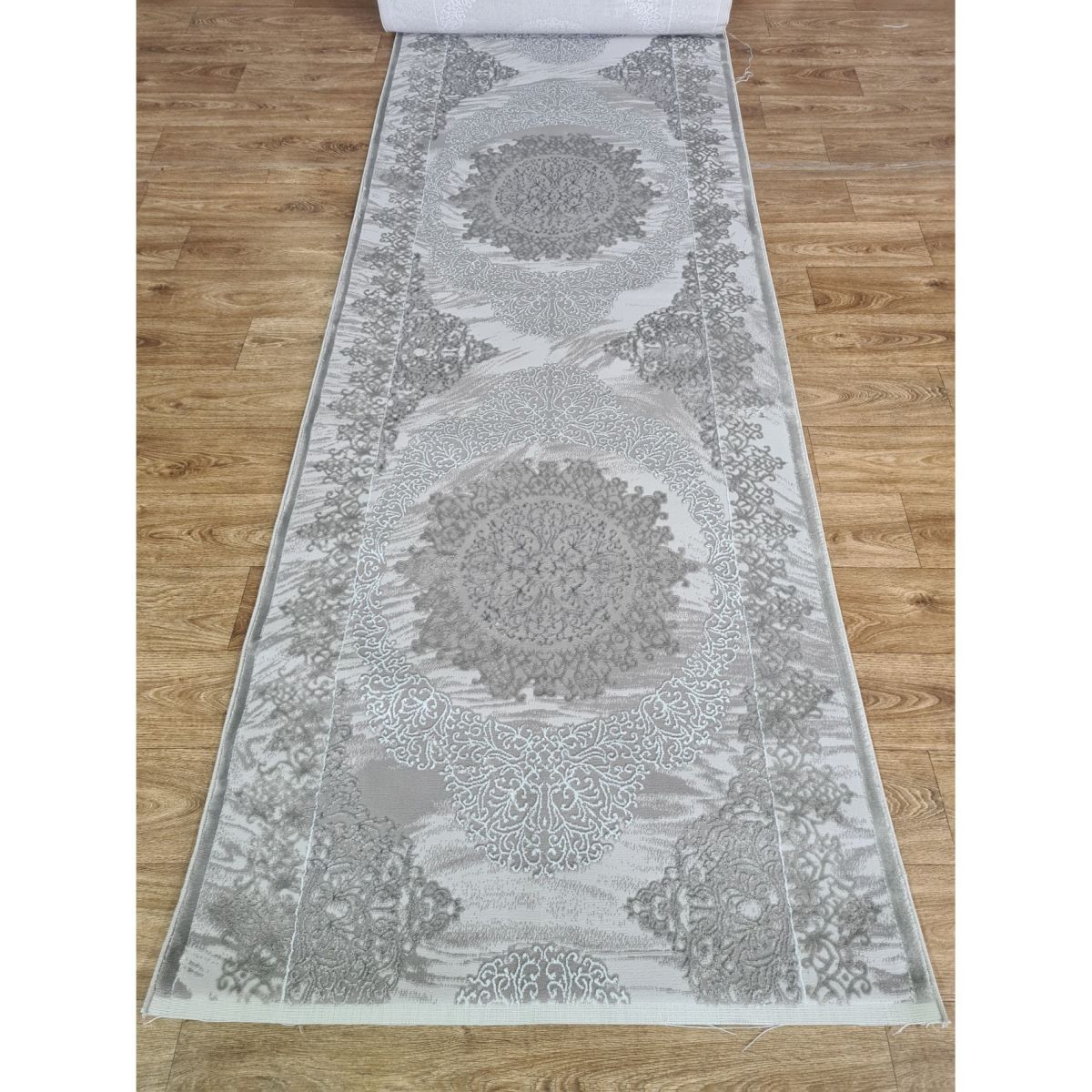 Ковровая дорожка Greencarpet Odessa 0115CD C.POLY.GREY/C.POLY.D.GREY