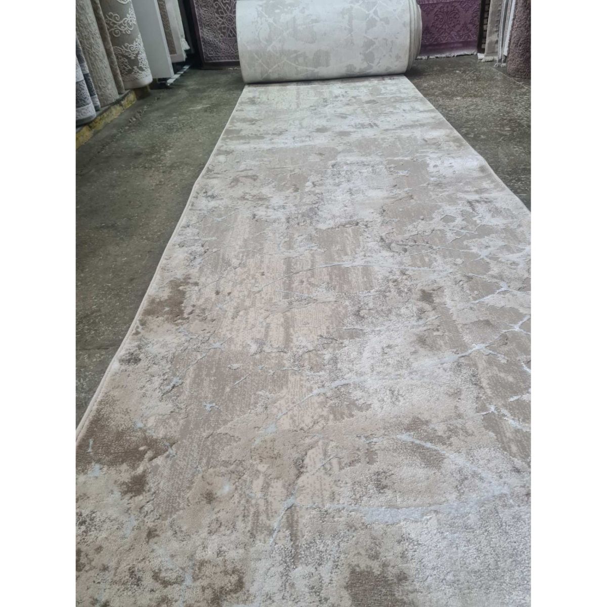 Ковровая дорожка Greencarpet Odessa 0140EB POLY.BEIGE/CREAM