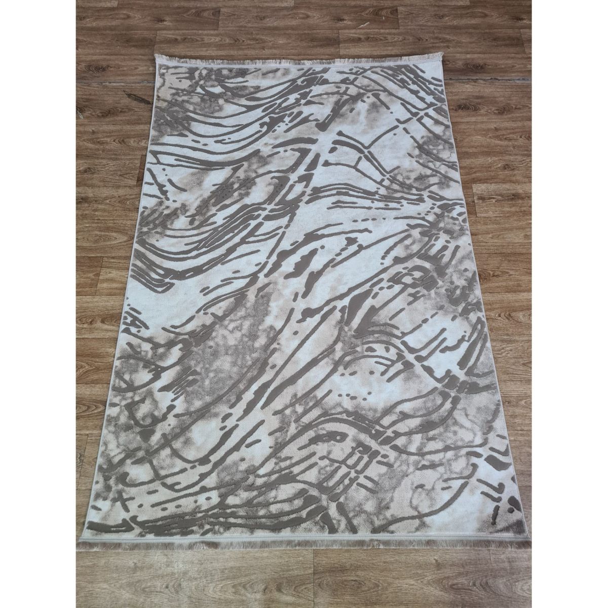 Килим Greencarpet Odessa E311AD CREAM / L. BEIGE